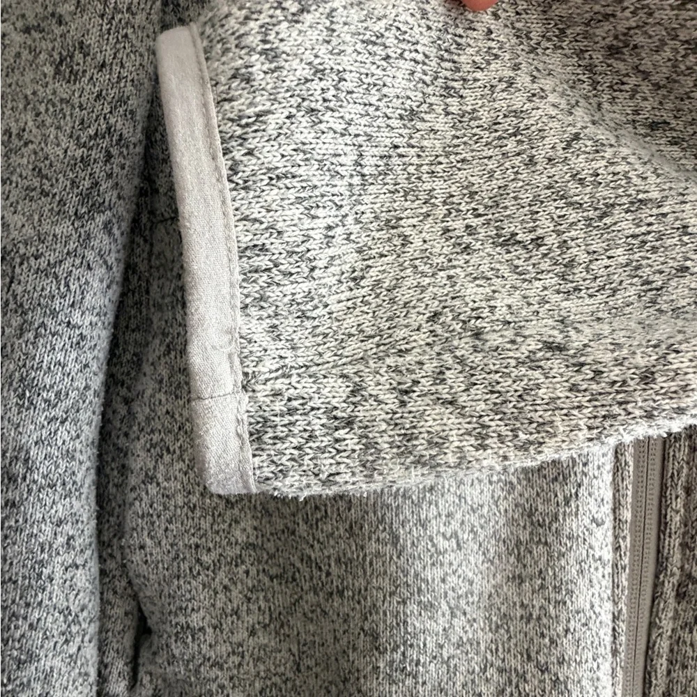 Figs On-Shift Sweater Knit Women's Gray Fleece Jacket $98 sz XL zip scrubs - Picture 8 of 12